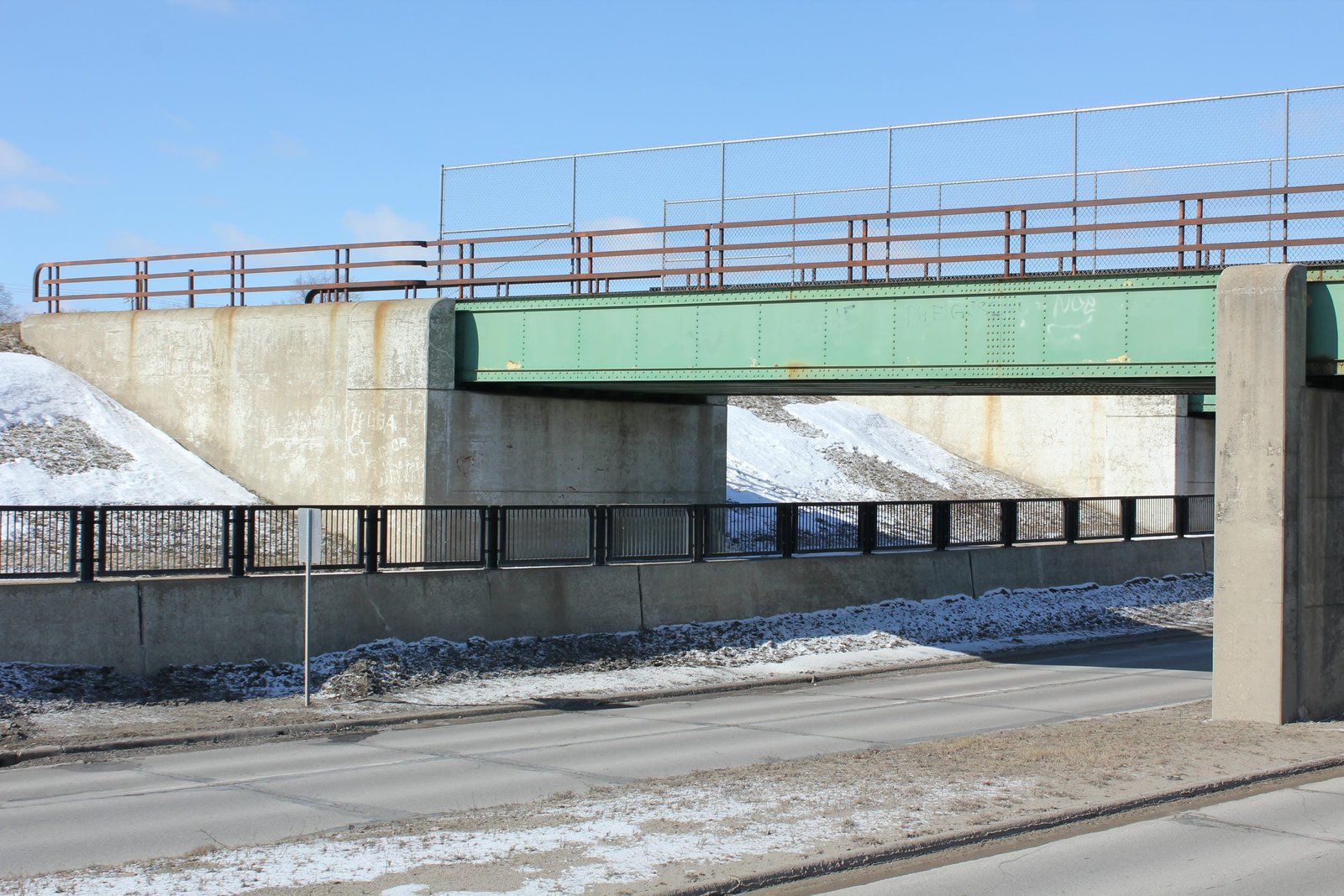 South abutment
